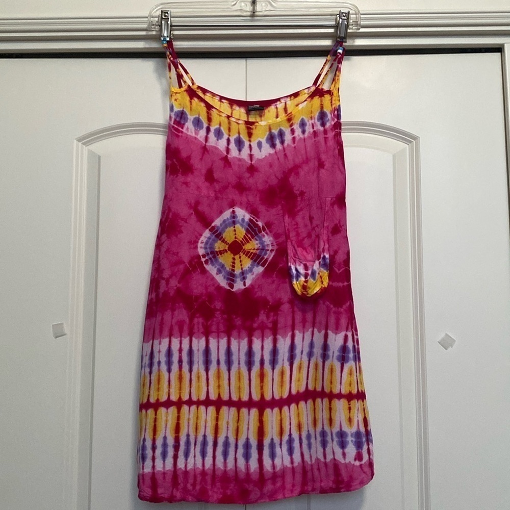Shop Therapy tie dye play dress girls 5 Rayon pink/Yellow beaded Bohemian Beach